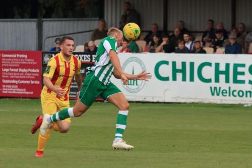 Chichesters Corey Heath (R) and Enfields Alex Read