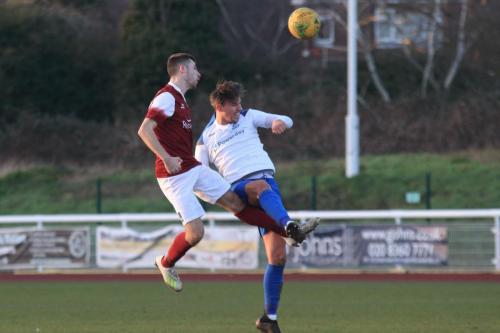 Bognors Ashton  Leigh (L) and Enfields Sam Youngs