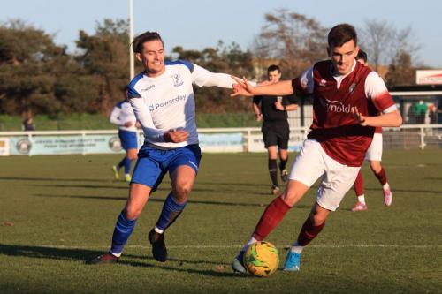 Enfields Sam Youngs (L) and Bognors Harry Kavanagh