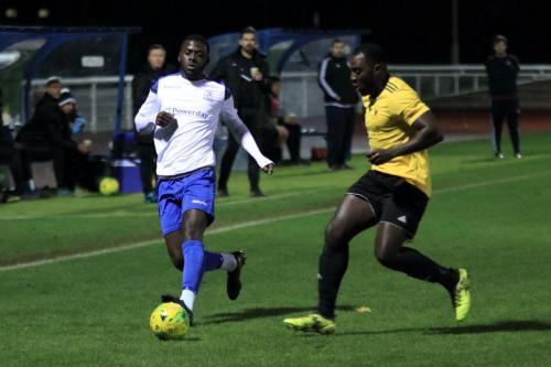 Enfields Junior Mubiayi (L) and Broadfields Rex Kimona