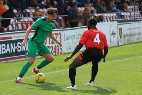 Enfields Sam Youngs (L) and Lewes Michael Dome-Bemwin