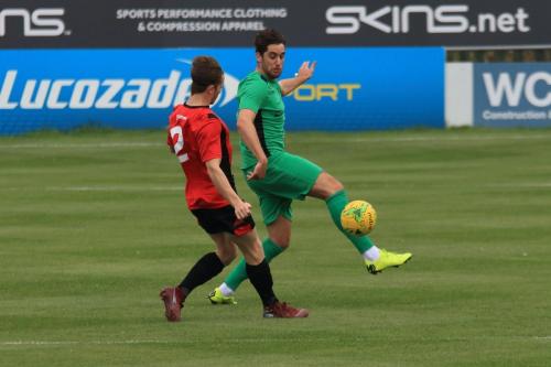 Lewes Kieron Pammet (L) and Enfields James Potton