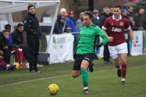 Enfields Sam Youngs (L) and Potters Bars Will Wambeek