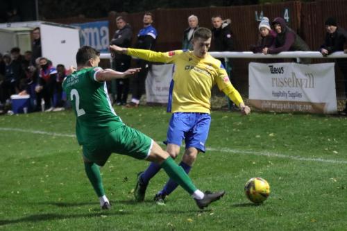 IMG 7563-Biggleswades-Joe-Howe-L-challenges-Ryan-Kirwan