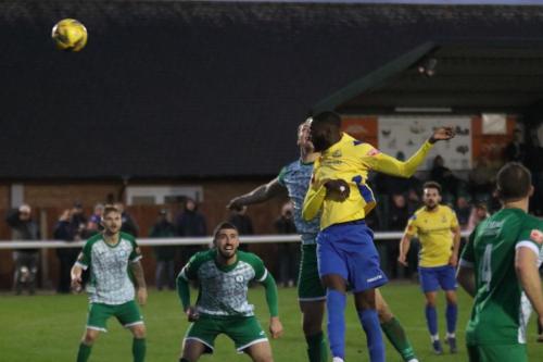 IMG 7566-Muhammadu-Faal-heads-just-over-the-bar