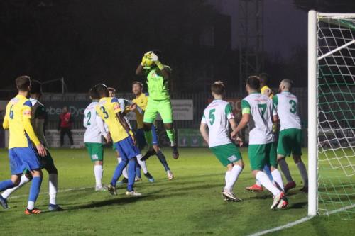 IMG 8849-Bognors-Amadou-Tangara-catches-a-cross