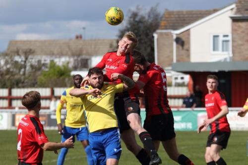 Brightlingsea Regent 2 Enfield Town 1 (09.04.2022