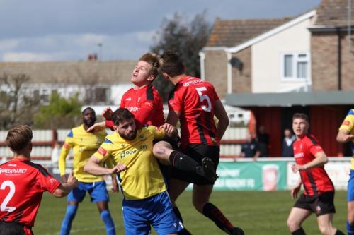 IMG 5652-Enfields-Jake-Cass-challenged-by-Zack-Littlejohn-and-Jake-Thompson-5