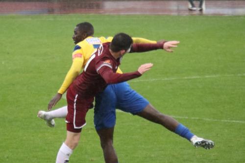 IMG 5164-Enfields-Percy-Kiangebeni-yellow-and-Chelmsfords-Tom-Wraight