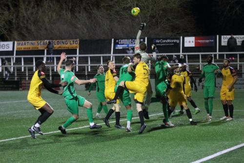 IMG 9480-Crays-Bailey-Vose-punches-a-cross-to-safety