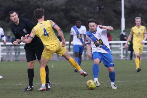 IMG 2717-The-referee-keeps-a-close-eye-on-a-challenge-between-Anthony-Church-4-and-Lewis-Taaffe