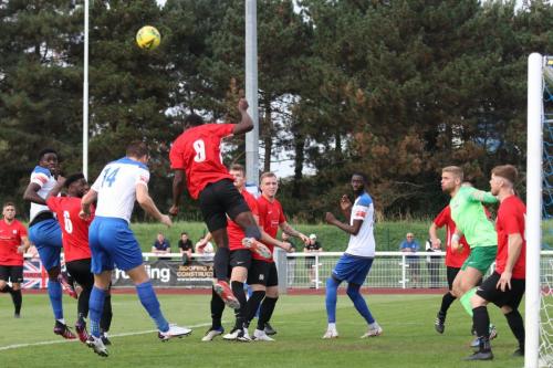 IMG 4538-Hadleys-Nnamdi-Harold-Egole-heads-clear-from-Adam-Cunnington-14