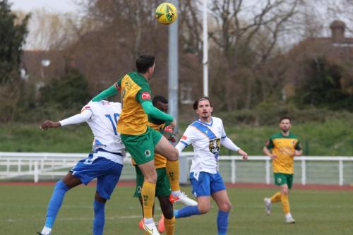 IMG 5260-Horshams-Tom-Kavanagh-wins-a-challenge-against-Muhammadu-Faal