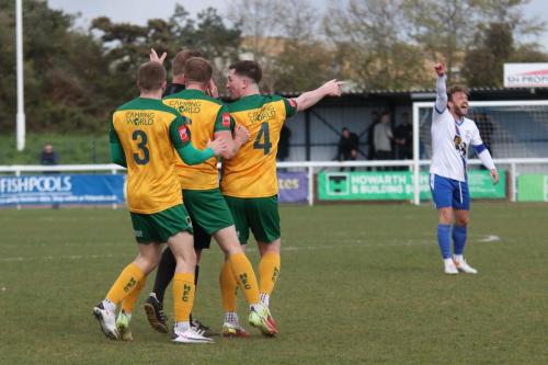 IMG 5508-Horsham-players-surround-the-referee-after-he-initially-gave-a-throw-in-the-wrong-way-before-being-overruled-by-his-assistant