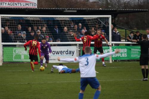 IMG 9578-The-referee-waves-away-Enfield-claims-for-a-penalty