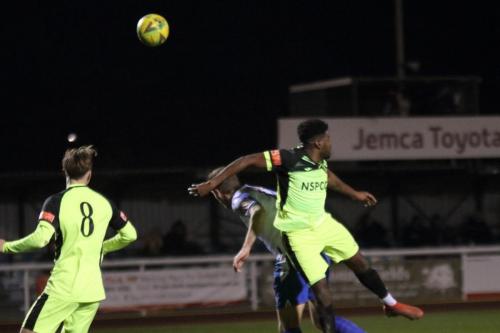 IMG 1246-Paris-Hamilton-Downes-R-challenges-Adam-Cunnington