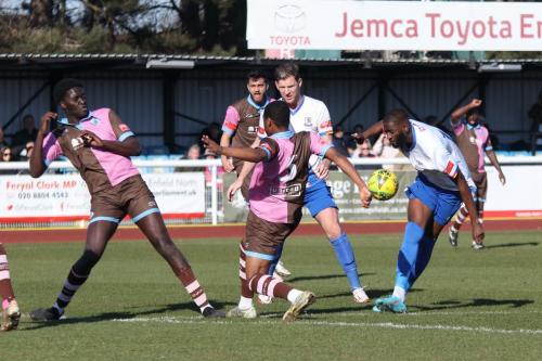 IMG 4131-Casuals-Essa-Janneth-L-and-Victor-Koah-combine-to-deny-Muhammadu-Faal