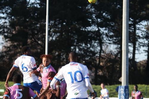 IMG 4392-Jerry-Gyebi-6-wins-a-header