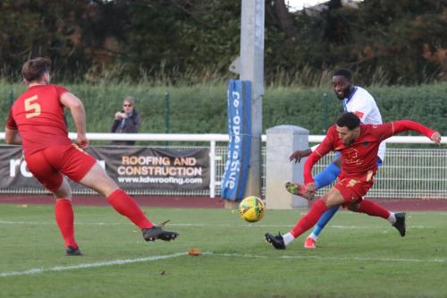 IMG 6744-Polices-Bernard-Tanner-5-and-David-Titov-and-Enfields-Muhammadu-Faal