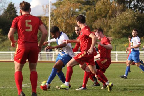 IMG 6853-Enfields-Manny-Maja-is-surrounded-by-Police-defenders