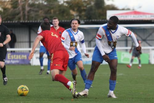 IMG 6925-Polices-Ollie-Robinson-and-Enfields-Sam-Youngs-and-Percy-Kiangebeni-R