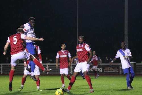 IMG 5846-Enfields-Jerry-Gyebi-2nd-L-heads-wide