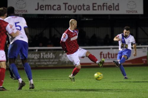 IMG 5960-Enfields-Lyle-Della-Verde-shoots.Sam-Hatton-keeps-his-arms-out-of-the-way.