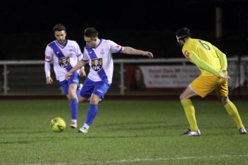 IMG 1729-Lewis-Taaffe-shoots-watched-by-Bilal-Sayoud-and-Jay-Leader-R