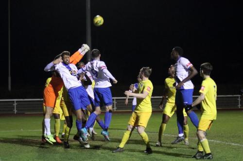 IMG 1953-Barkings-James-Shaw-punches-clear