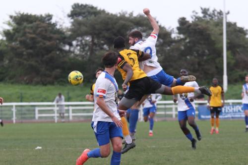 IMG 6043-Jake-Cass-R-challenges-Ethan-Kaiser