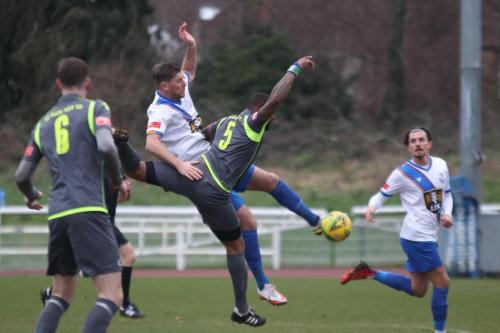 IMG 3193-Enfields-Adam-Cunnington-challenges-Curtis-Ujah