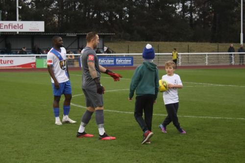 IMG 7724-Enfields-Percy-Kiangebeni-L-and-Nathan-McDonald-with-two-of-the-mascots