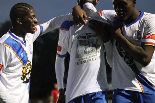 IMG 7966-After-a-couple-of-false-starts-Muhammadu-Faal-finally-manages-to-display-his-t-shirt