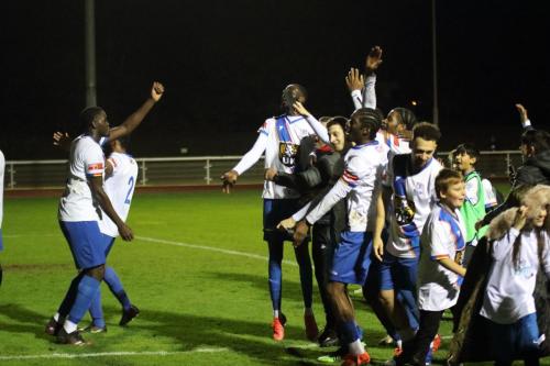 IMG 8070-Jerry-Gyebi-L-leads-the-Enfield-celebrations