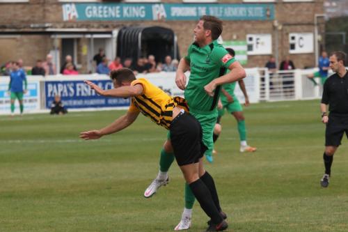 Adam Cunnington (R) wins a challenge against Josh Vincent