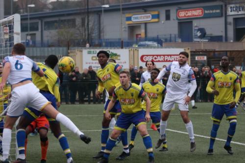 IMG 0482-Rian-Bray-6-is-just-beaten-by-Rakim-Richards