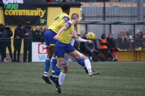 IMG 0546-Tyrese-Owen-L-and-Scott-Mitchell-combine-to-challenge-Jake-Cass