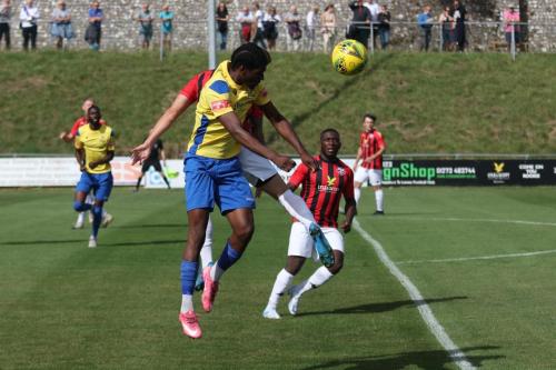 IMG 4137-Enfields-Andre-Coker-yellow-challenges-Killian-Colombie