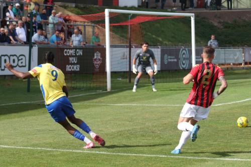 IMG 4168-Enfields-Andre-Coker-L-crosses