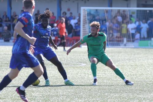 IMG 4770-Enfields-Scott-Thomas-R-and-Margates-Montel-Agyemang