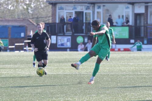 IMG 4806-Enfields-Manny-Maja-shoots-