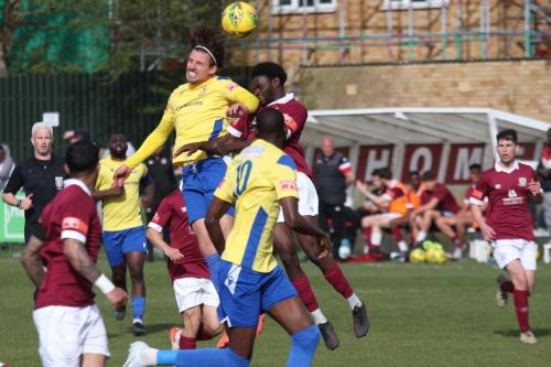 IMG 6451-Enfields-Sam-Youngs-wins-a-header