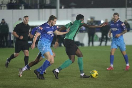 IMG 2801-Enfields-Jerry-Gyebi-holds-off-Lewis-Hobbs