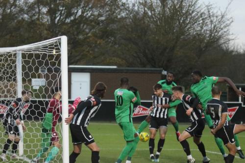 IMG 8327-An-Enfield-corner-beats-everyone