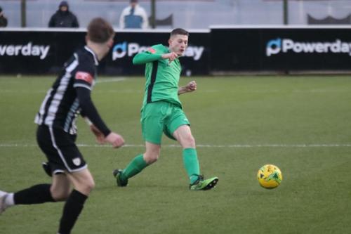 IMG 8333-Enfields-Ryan-Kirwan-green-and-Hanwells-Dan-Carr