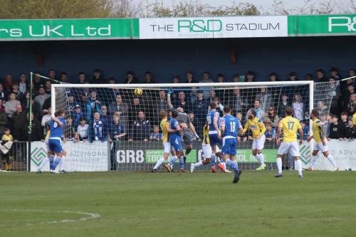 IMG 9076-Darren-Foxleys-inswinging-corner-puts-Stortford-1-0-up