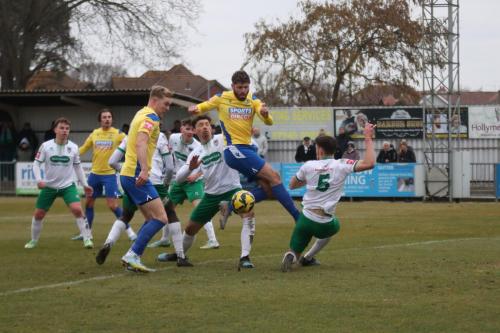 IMG 5765-Jake-Cass-and-Cameron-Black-5-miss-a-loose-ball-which-falls-to-James-Richmond-who-shoots-over