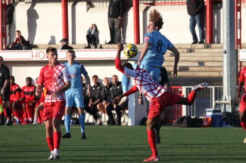 IMG 0850-Enfields-Sam-Youngs-challenges-Gus-Sow