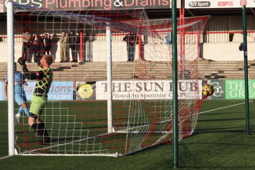 IMG 0862-Sam-Youngs-shot-hits-the-back-of-the-net