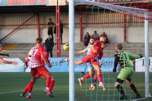 IMG 0965-A-ball-from-Enfields-left-wing-beats-everyone